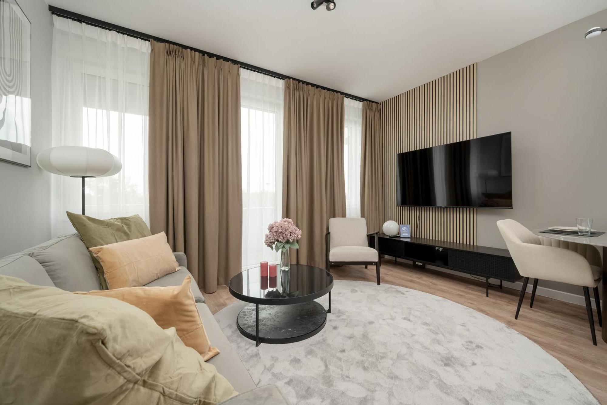 Apartamenty Zwycieska Z Klimatyzacja, Free Garage Wroclaw By Noclegi Renters Eksteriør bilde