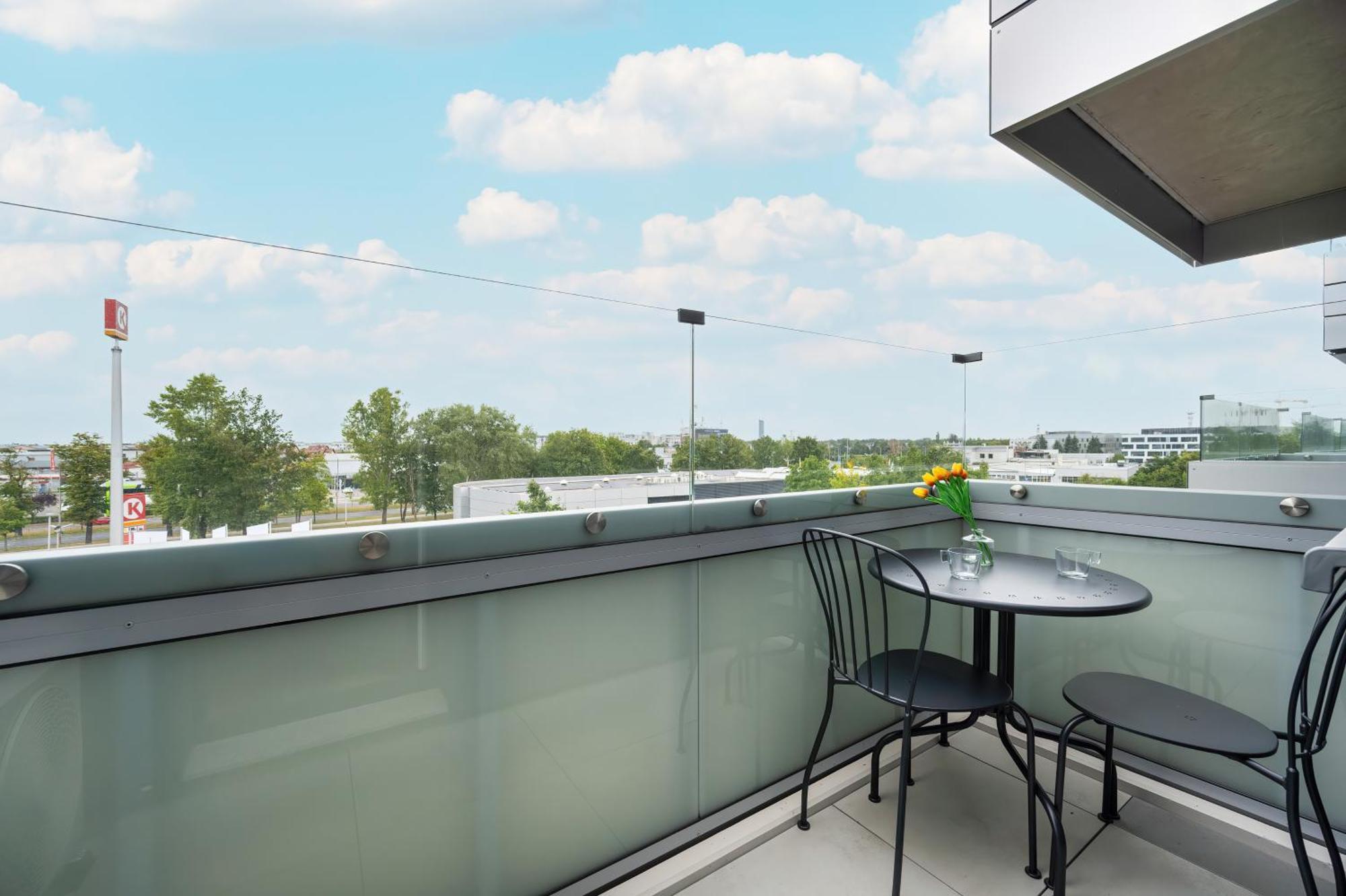 Apartamenty Zwycieska Z Klimatyzacja, Free Garage Wroclaw By Noclegi Renters Eksteriør bilde