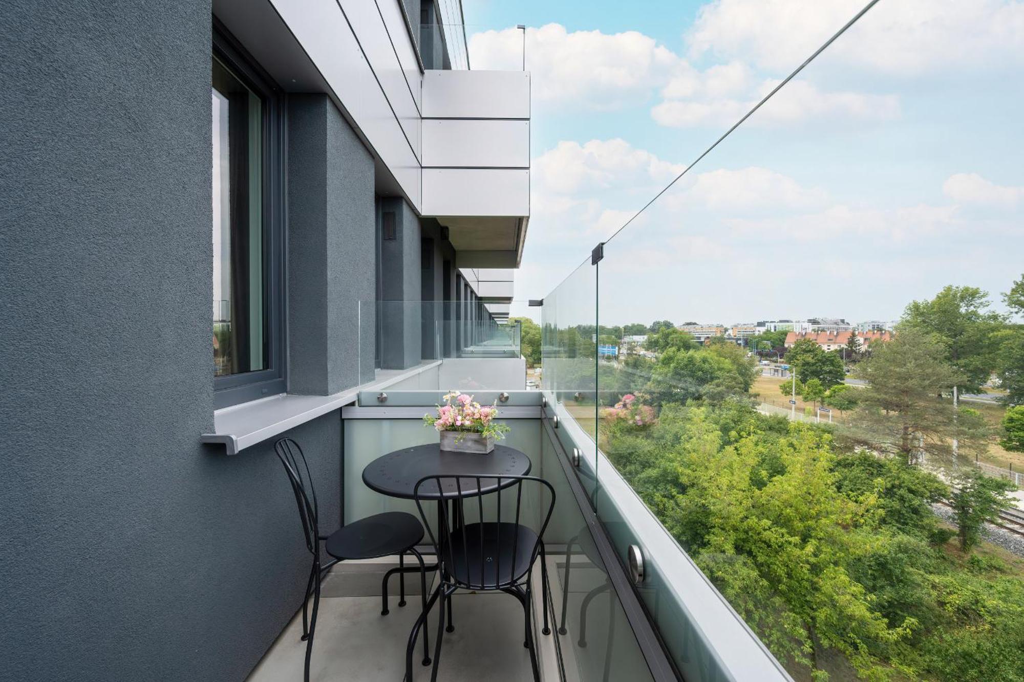 Apartamenty Zwycieska Z Klimatyzacja, Free Garage Wroclaw By Noclegi Renters Eksteriør bilde